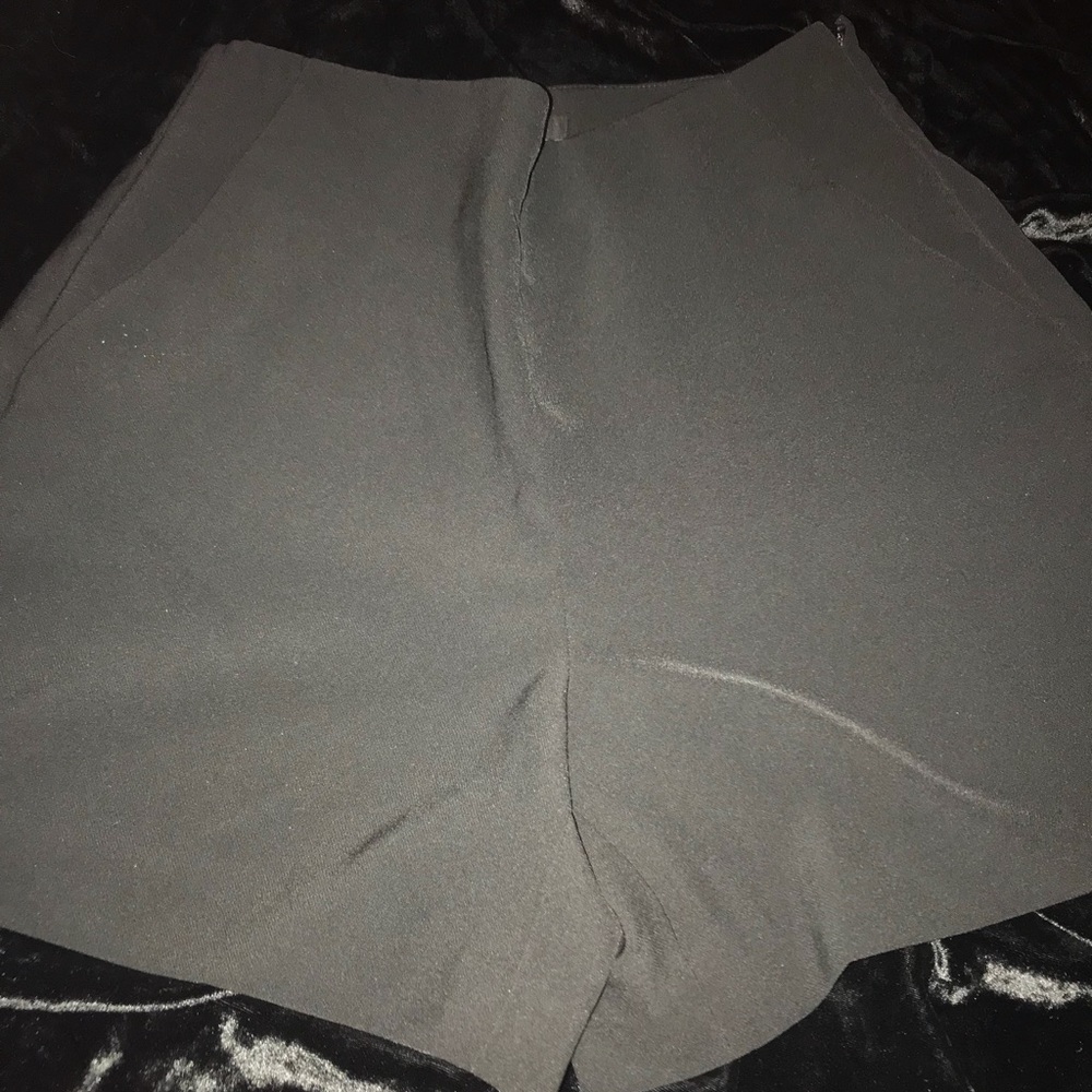 Ann Taylor High waisted shorts
